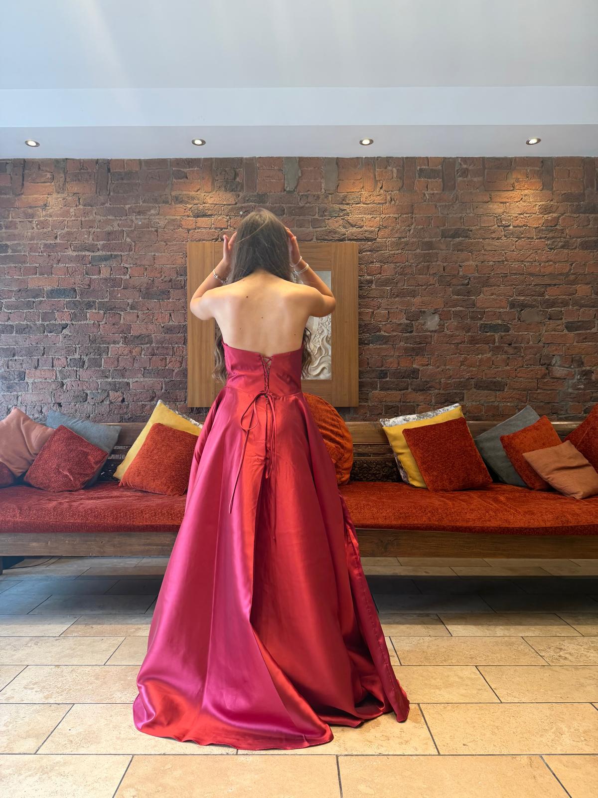BURGUNDY DRESS